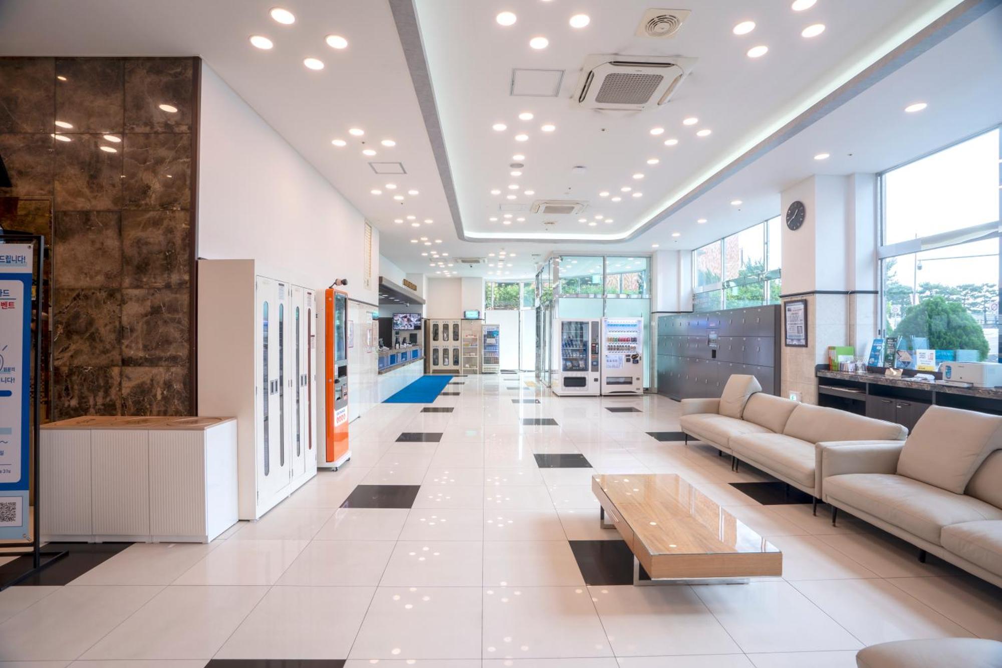 Toyoko Inn Busan Haeundae 2 Exterior foto